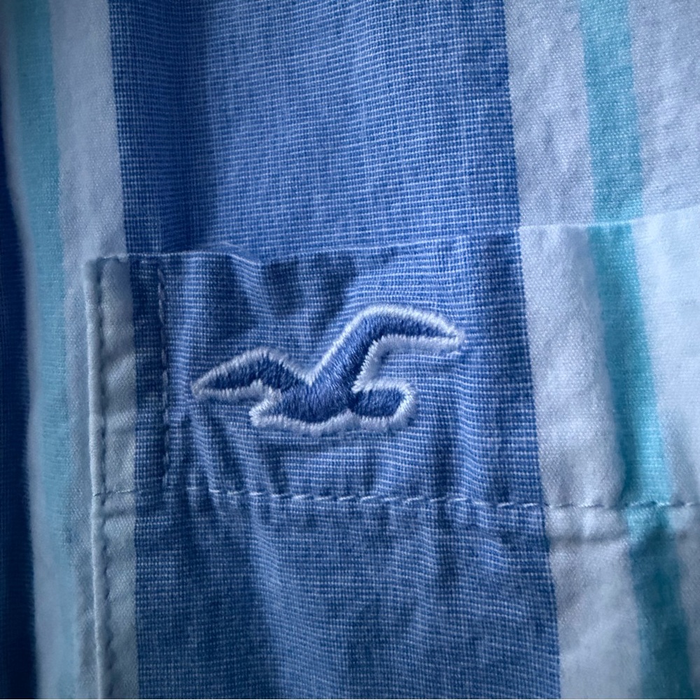 Hollister Button Down! Like New! - Picture 5 of 13